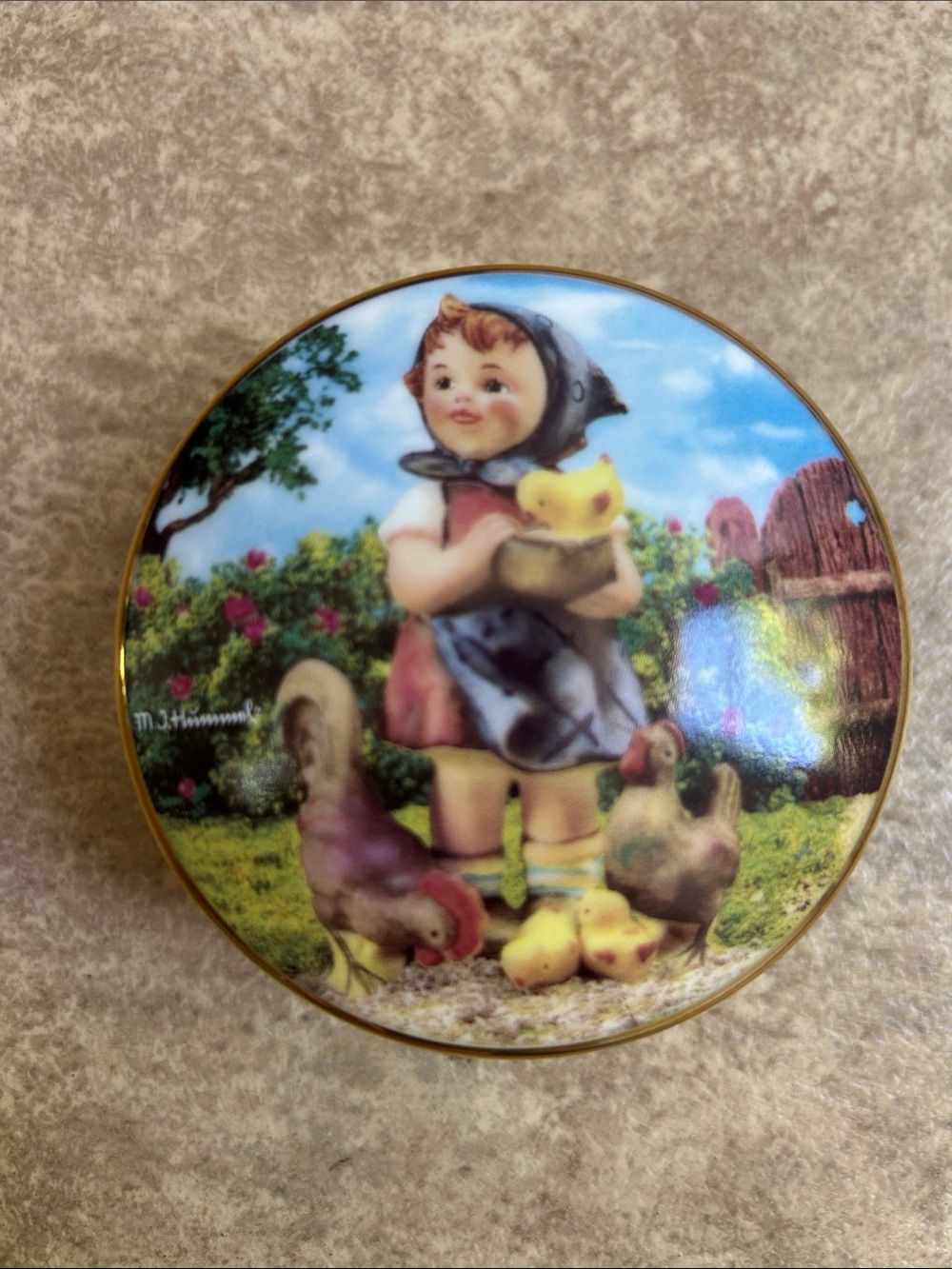 Hummel “Feeding Time” Music Box Danbury Mint